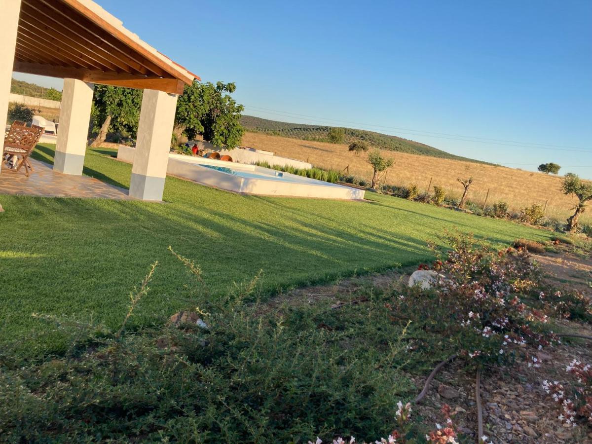 Vila Monte Do Pombal Sousel Exteriér fotografie