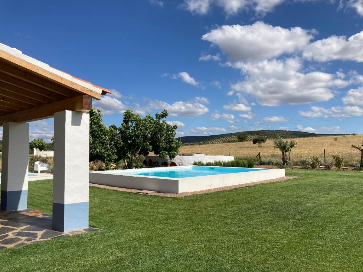 Vila Monte Do Pombal Sousel Exteriér fotografie