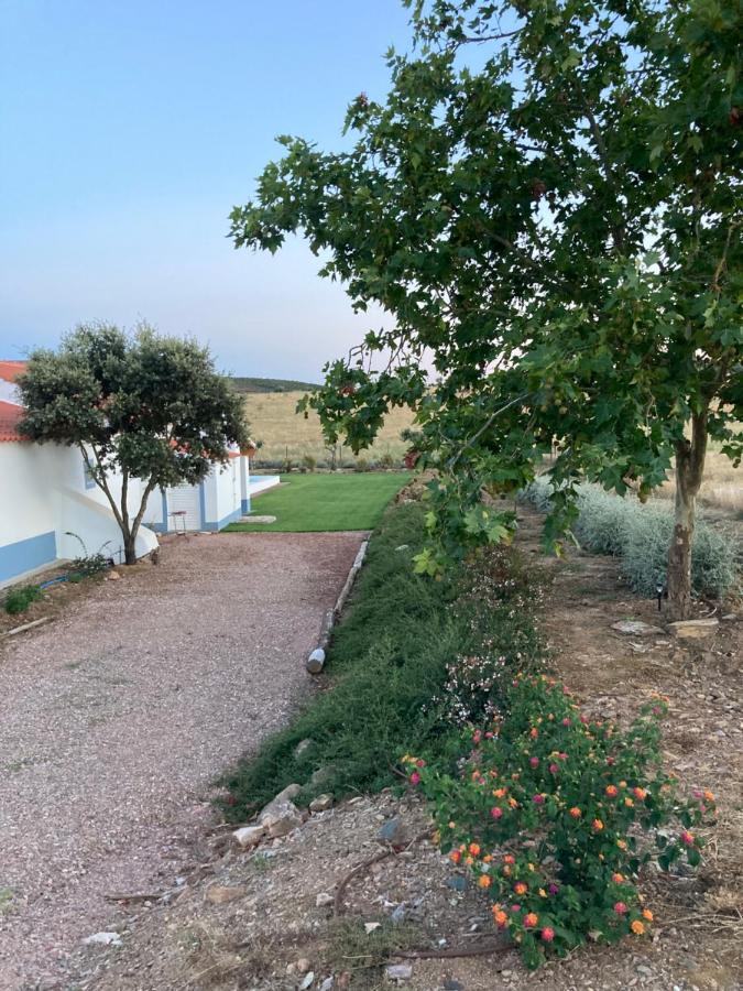 Vila Monte Do Pombal Sousel Exteriér fotografie